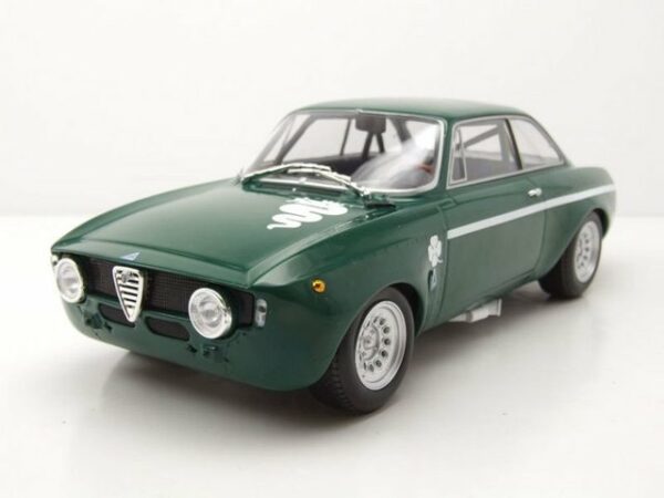 Minichamps Modellauto Alfa Romeo GTA 1300 Junior 1971 grün Modellauto 1:18 Minichamps