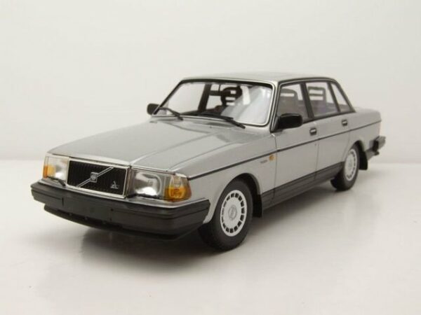 Minichamps Modellauto Volvo 240 GL 1986 silber Modellauto 1:18 Minichamps