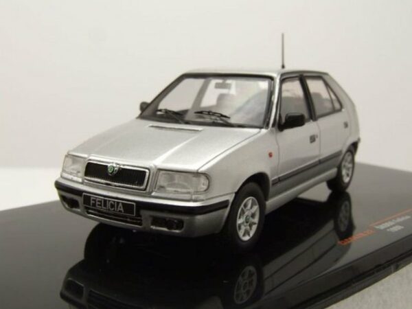 ixo Models Modellauto Skoda Felicia 1998 silber Modellauto 1:43 ixo models