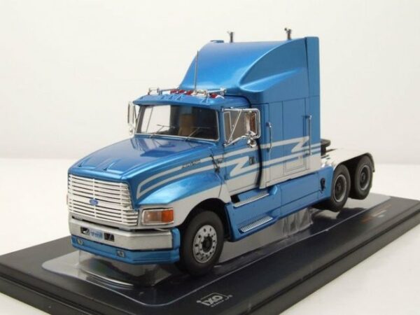 ixo Models Modellauto Ford Aeromax Zugmaschine 1990 blau Modellauto 1:43 ixo models