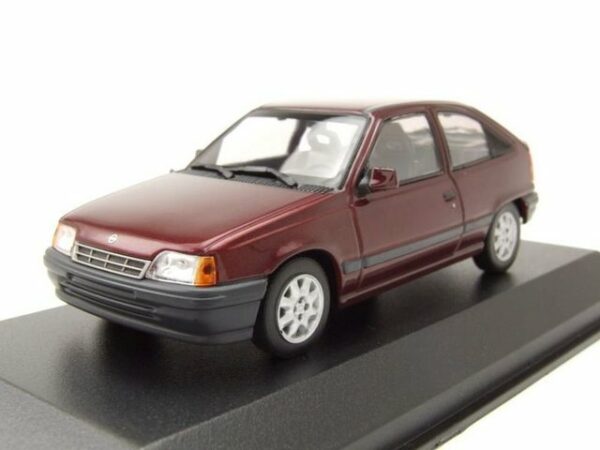 Maxichamps Modellauto Opel Kadett E 1990 rot metallic Modellauto 1:43 Maxichamps